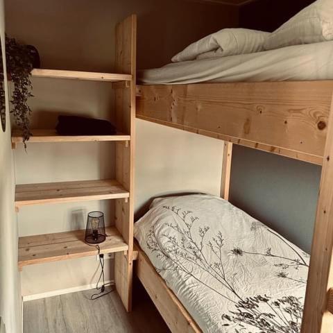 De La Rue Pipowagens Hotel Sleeuwijk Екстериор снимка